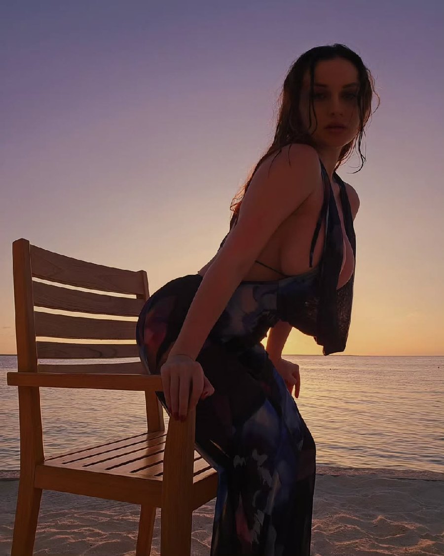 Sexy girl Miranda Faith nude in Yancheng