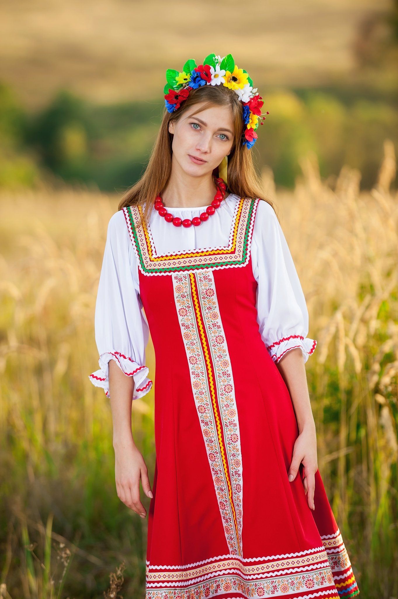 Women in Slavic costumes in Yancheng